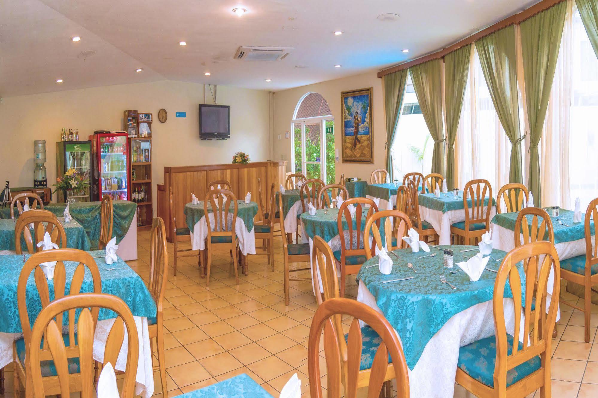 מנאגווה Hotel Mansion Teodolinda מראה חיצוני תמונה