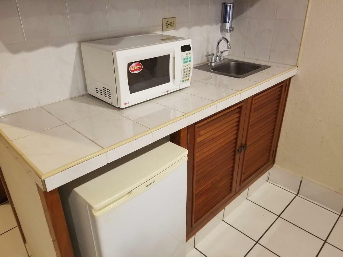 מנאגווה Hotel Mansion Teodolinda מראה חיצוני תמונה