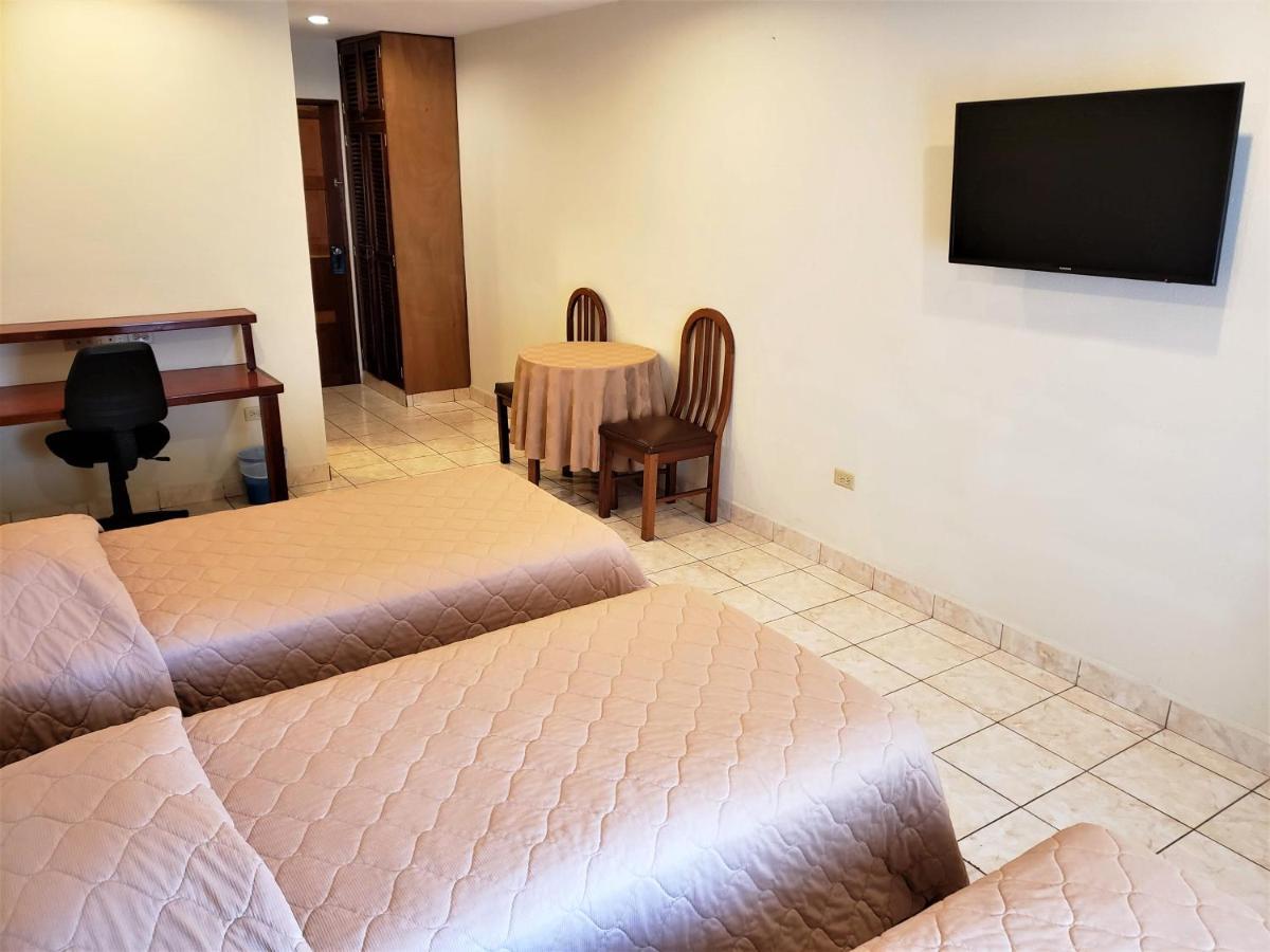 מנאגווה Hotel Mansion Teodolinda מראה חיצוני תמונה